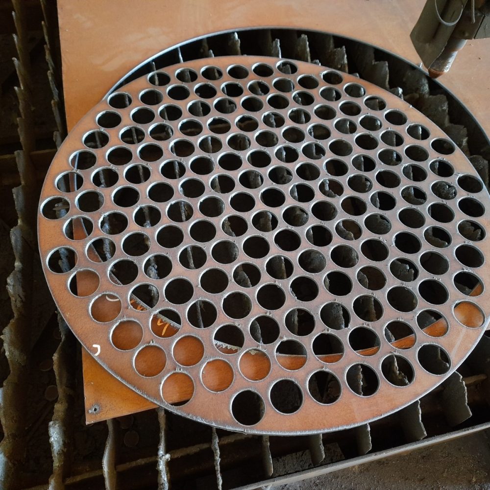 Изображение WhatsApp 2024-12-22 в 16.16.59_ff1199e8 Деталь водогрейного котла на лазере